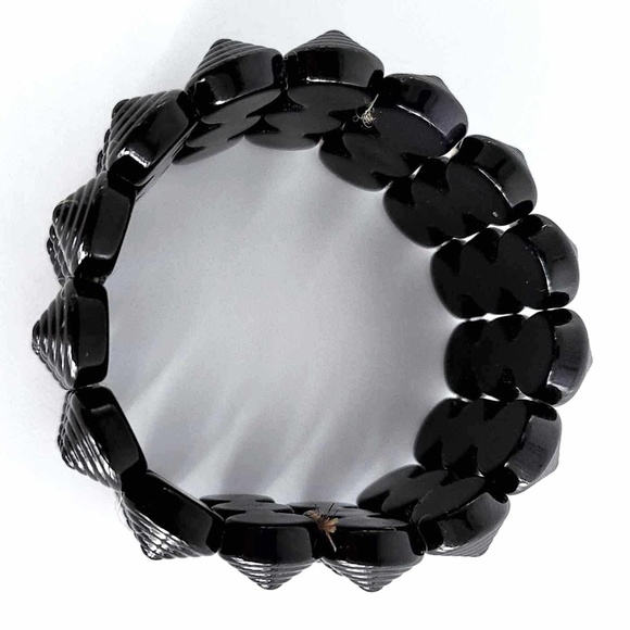 Vintage Jet Black Art Deco 3-row Stretch Ridged Round Pointed Beads Bracelet - Picture 5 of 5